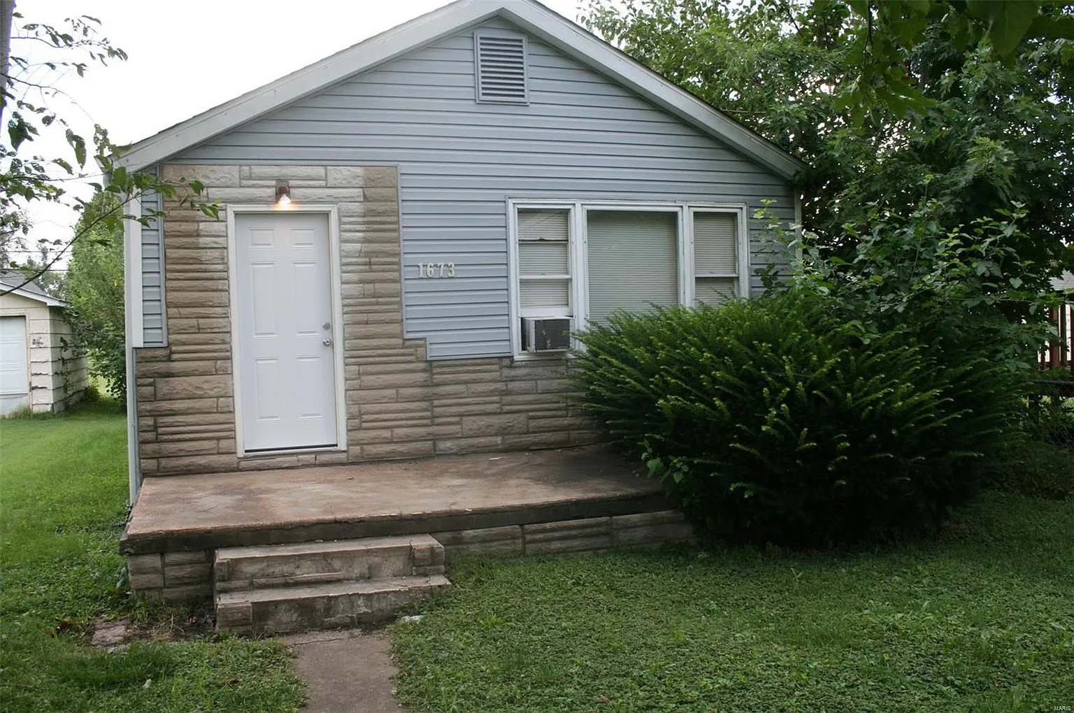 1673 2nd St photo 1