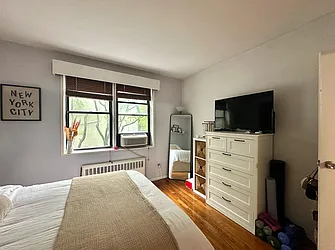 Rented by Nest Seekers International