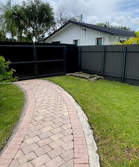 9760 SW 128th St — Photo 32
