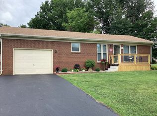 305 Grant St, Campbellsville, KY 42718