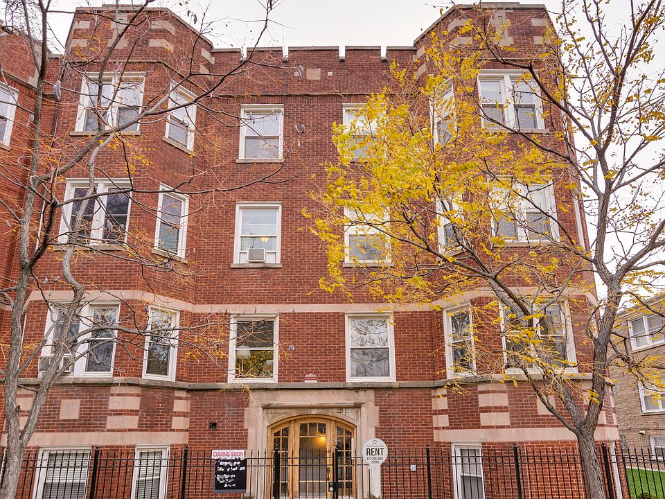 1st image of 1730 W Foster Ave APT 1W