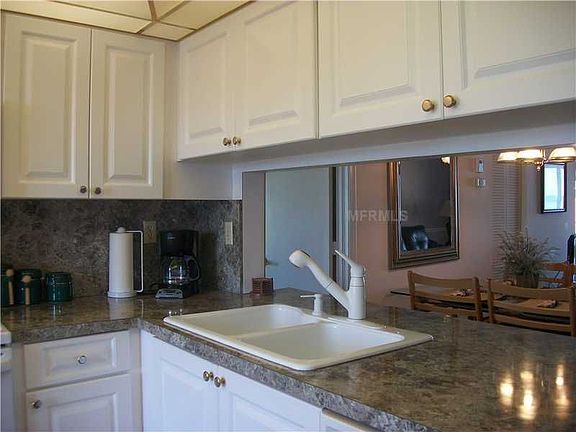 4th image of 6322 Palma Del Mar Blvd S APT 301