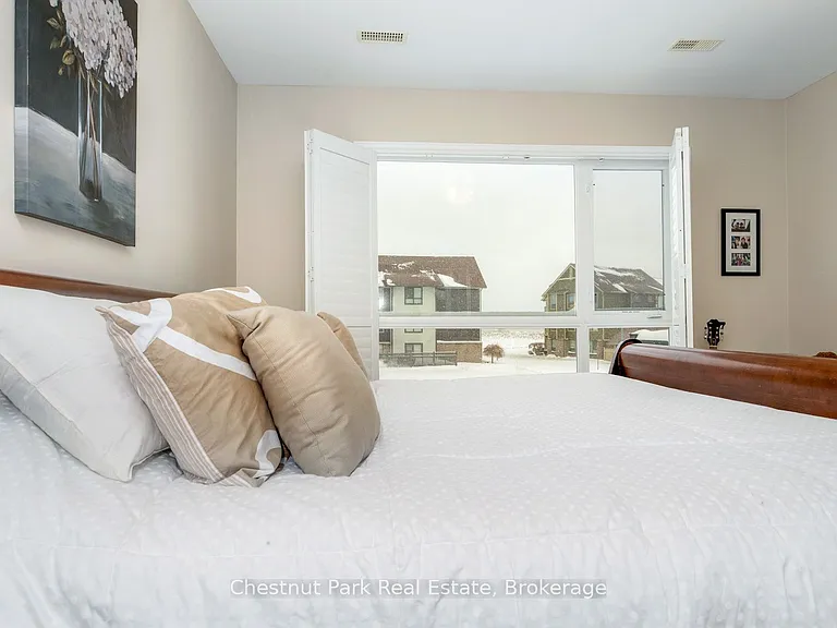 679 Johnston Park Ave — Photo 23