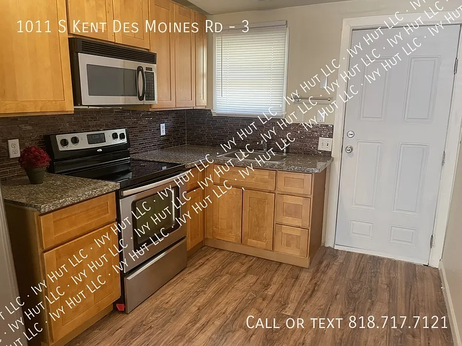 1011 S Kent Des Moines Rd #3