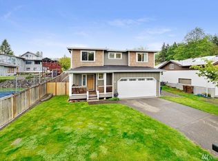 1715 S Brookside Ter, Tacoma, WA 98465