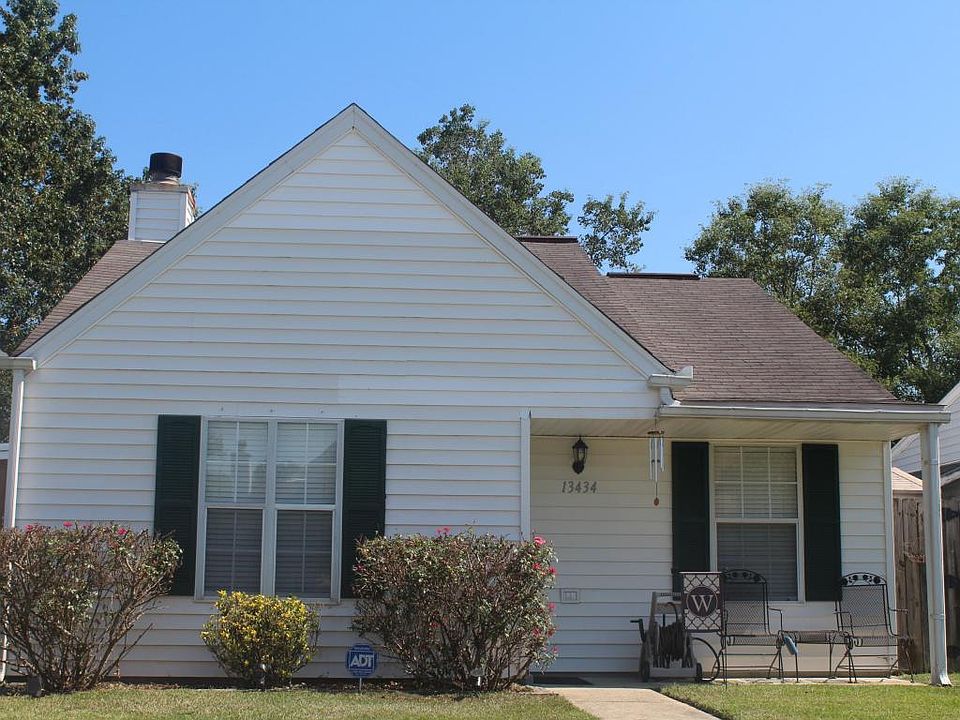 1st image of 13434 Windsong Dr