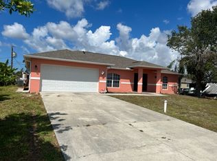 18574 Narcissus Rd, Fort Myers, FL 33967