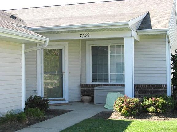 2nd image of 7139 E Cannon Place Dr NE