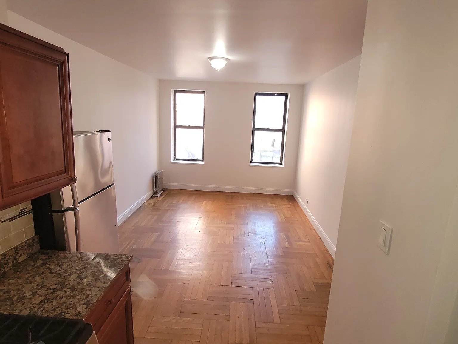 1 bed, 650 sqft, $1,935 — Photo 2