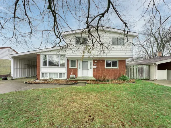 856 Westchester Dr, Windsor, ON N8S 3Y7