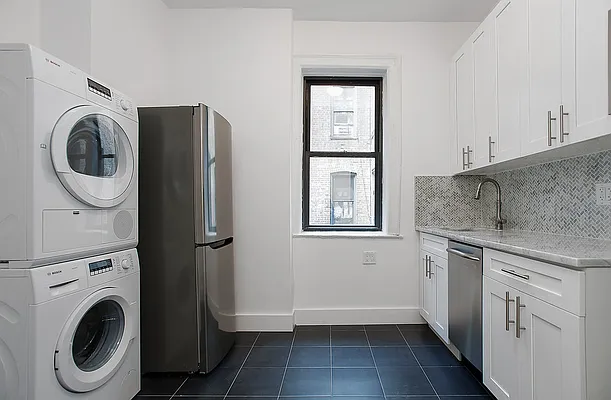 Rented by OGI Management | media 29