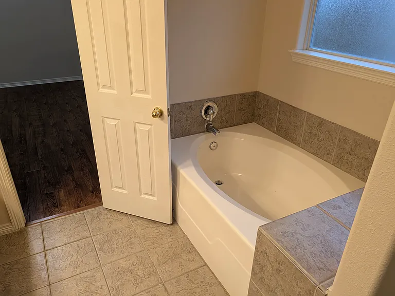 10215 Checkerberry Park Ln — Photo 8