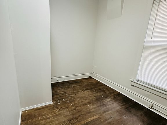 5th image of 1313 Myrtle Ave #B