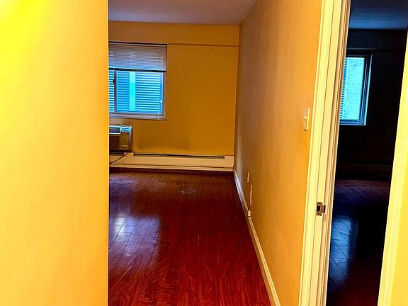 3rd image of 1900 John F Kennedy Blvd APT 305