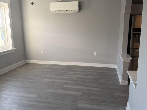 4704 Greer Ave Floor 21