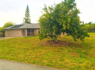 2025 NE 25th St, Cape Coral, FL 33909