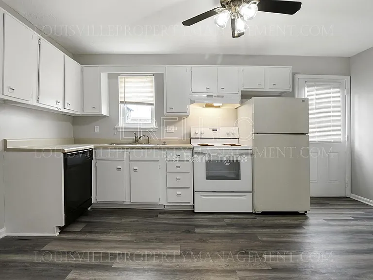 3416 Clingstone Way — Photo 4