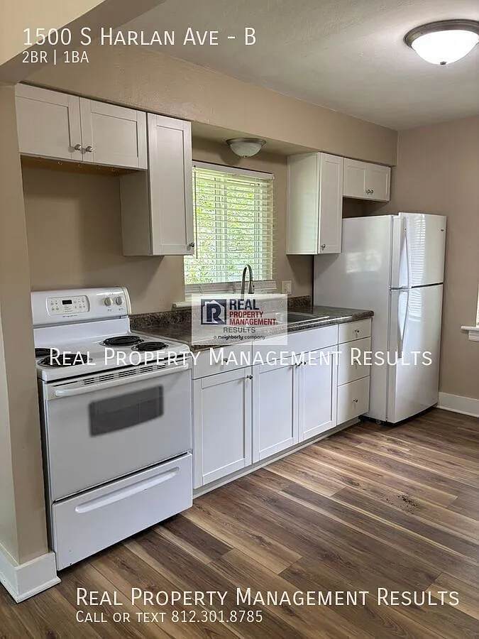*Summer Special* First Month's Rent Free - Convenient East Side Apartment with Natural Light — Photo 4