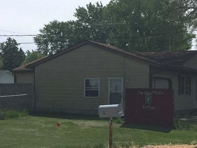 2nd image of 925 Karnes Ave