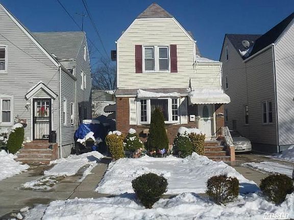 3rd image of 8927 210th St