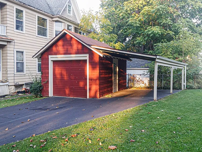 6 Sanger Ave — Photo 9