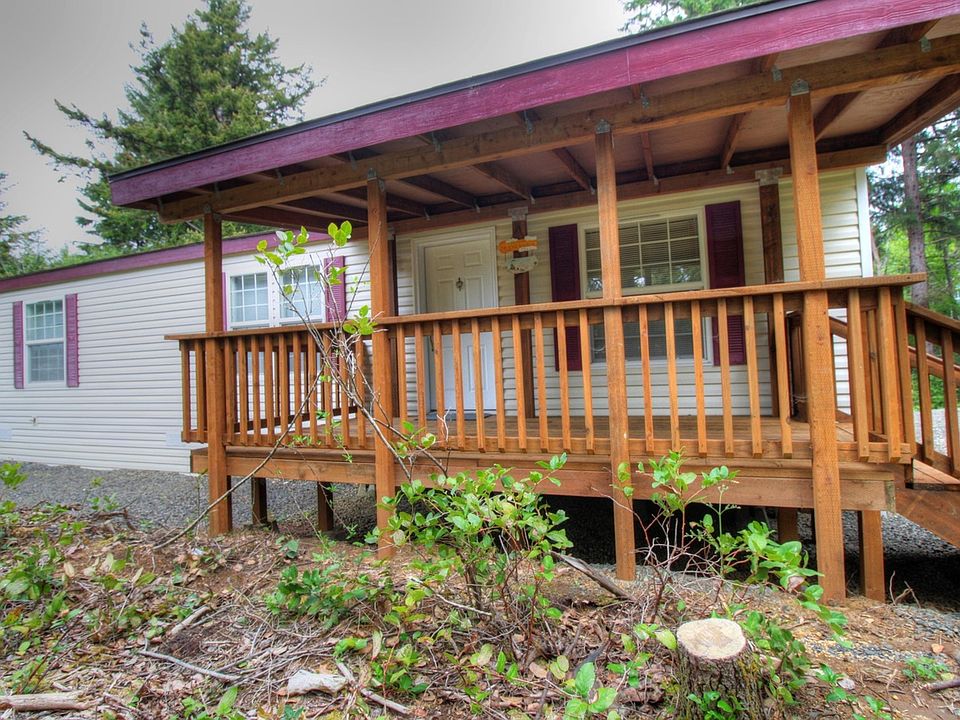 Front Door Deck Area