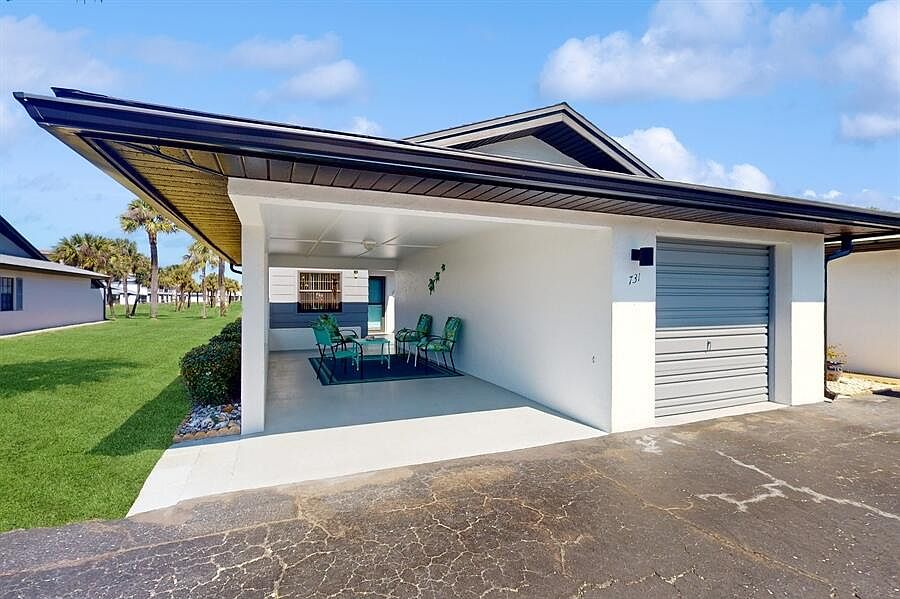 1st image of 731 Palm Springs Cir