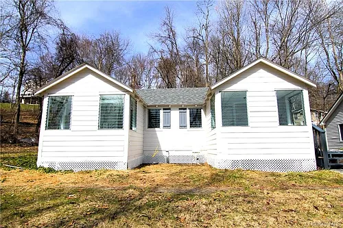71 Miller Rd Photo 1
