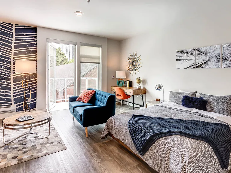 Studio Bedroom with Balcony