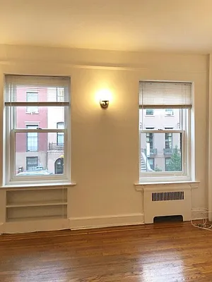 Rented by Brooklyn Bridge | media 10