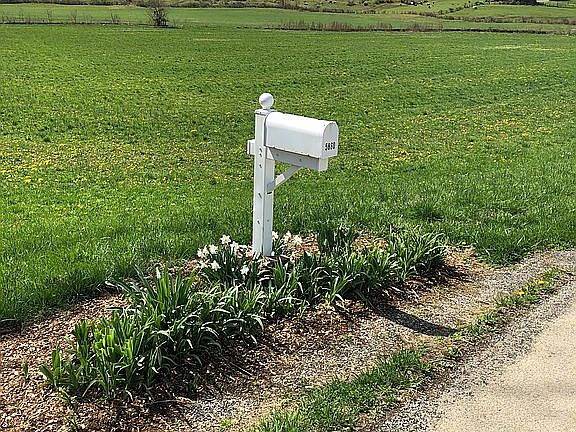 Farm with 40 tillable acres