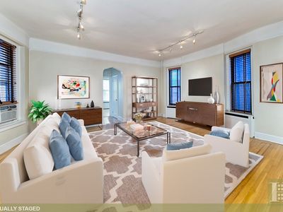 250 W 22nd St APT 4C, New York, NY, 10011