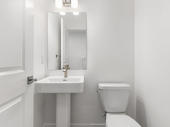 5th image of 19127 20th Ave NW
