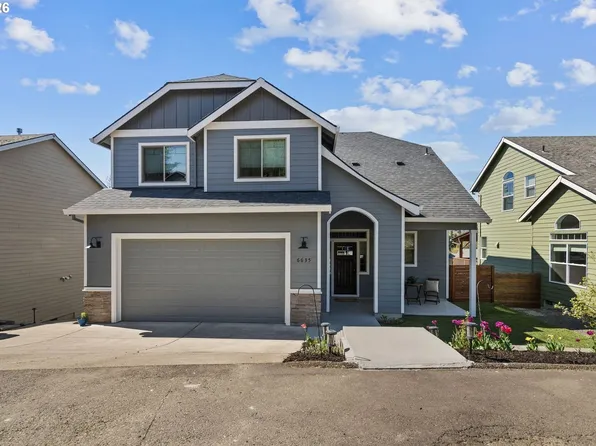 6635 Larissa Ln, Gladstone, OR 97027