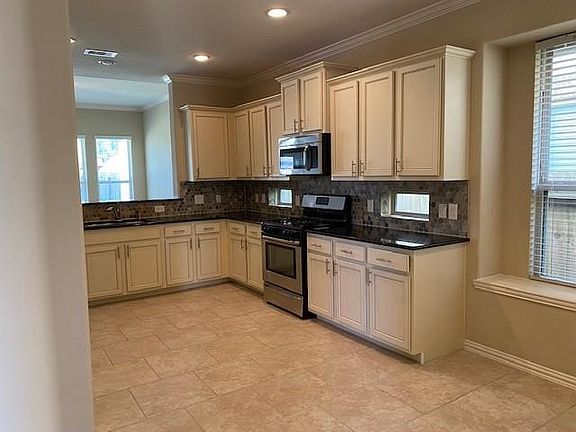 3rd image of 21443 Lindell Run Dr