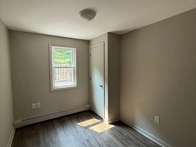 46 Plymouth St — Photo 7