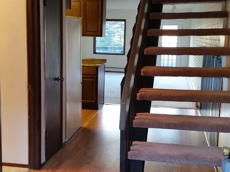 2763 John St — Photo 3