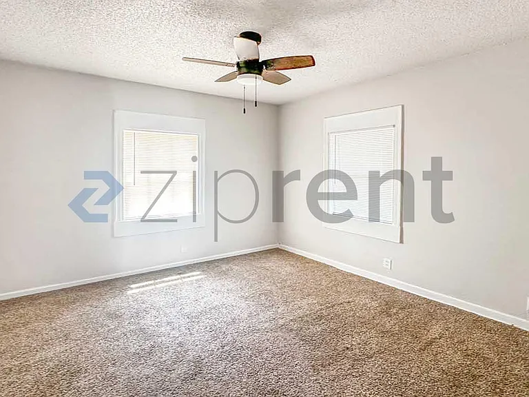 3945 E Madison Ave #1 — Photo 8