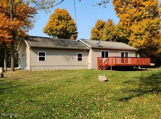 226 S Willowbrook Rd, Coldwater, MI 49036