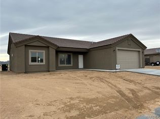 467 S Martinez Rd, Golden Valley, AZ 86413