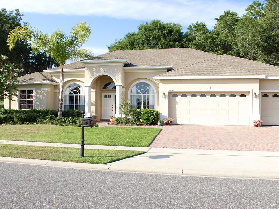 1st image of 33932 Venice Ln