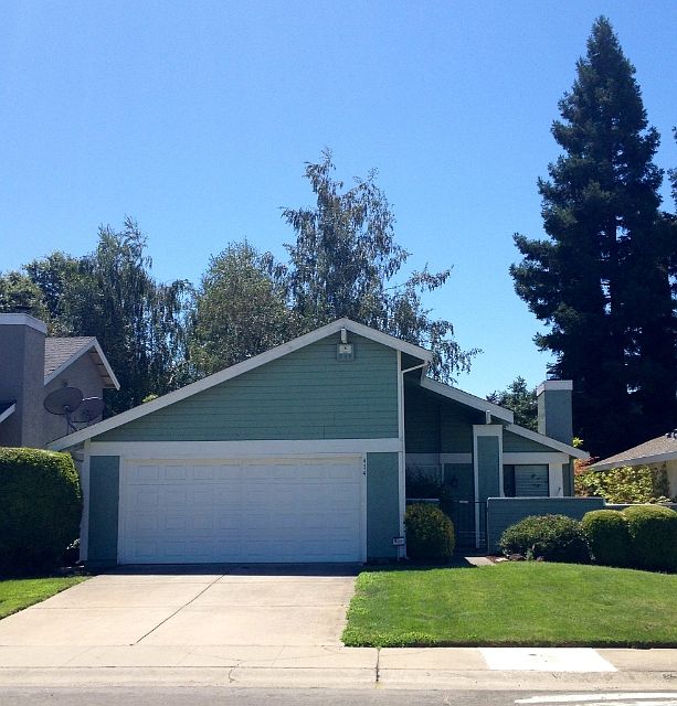 1st image of 474 De Mar Dr