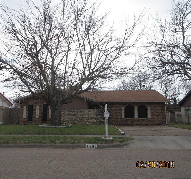 1st image of 1304 Missouri Ave