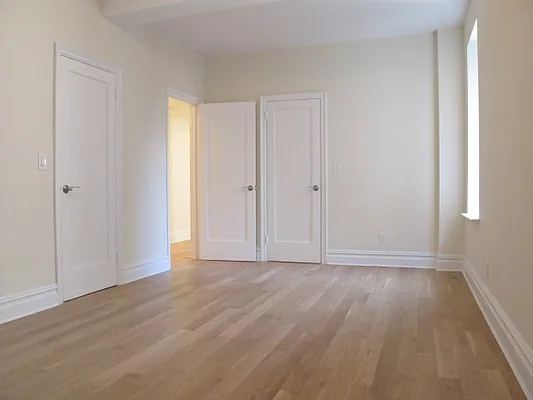 Sold by Roxann Realty LLC | media 19