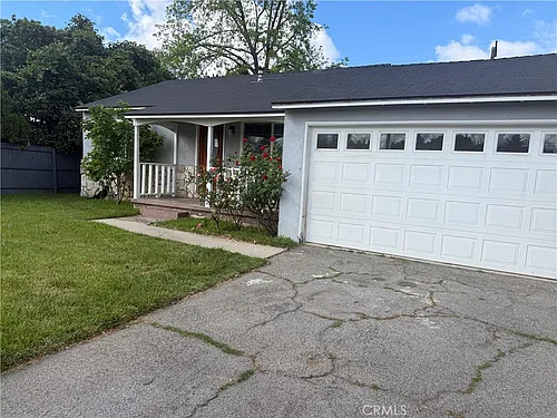 8543 Wakefield Ave Photo 1