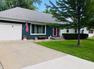 4 Mayes Mdw, Centralia, MO 65240