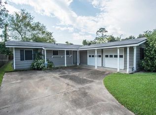 4955 Beaumont Dr, Beaumont, TX 77708