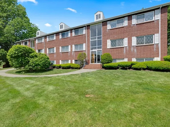 1 Fernview Ave APT 6, North Andover, MA 01845