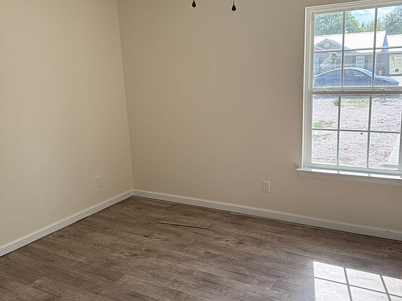 3rd image of 4719 Otter Creek Cir #A