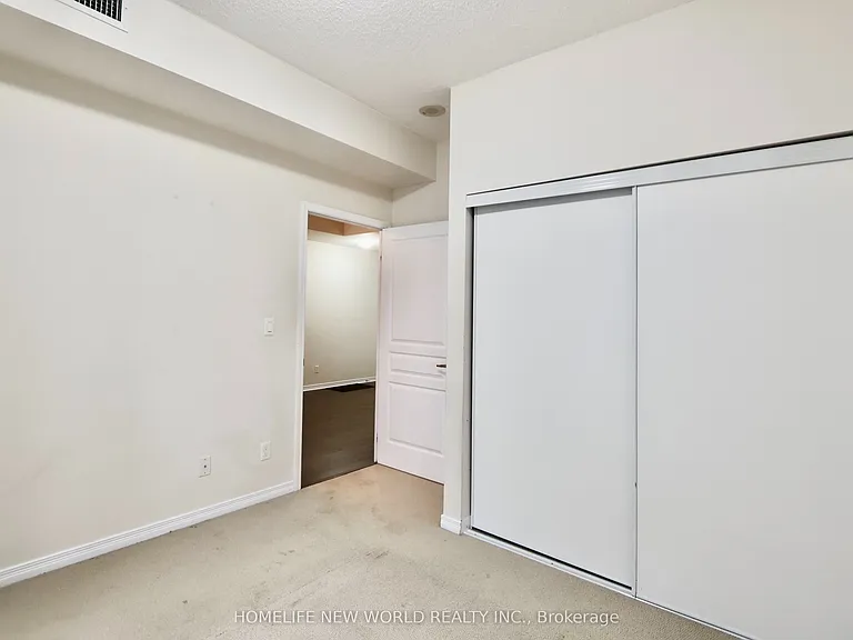352 Front St W #1517 — Photo 13